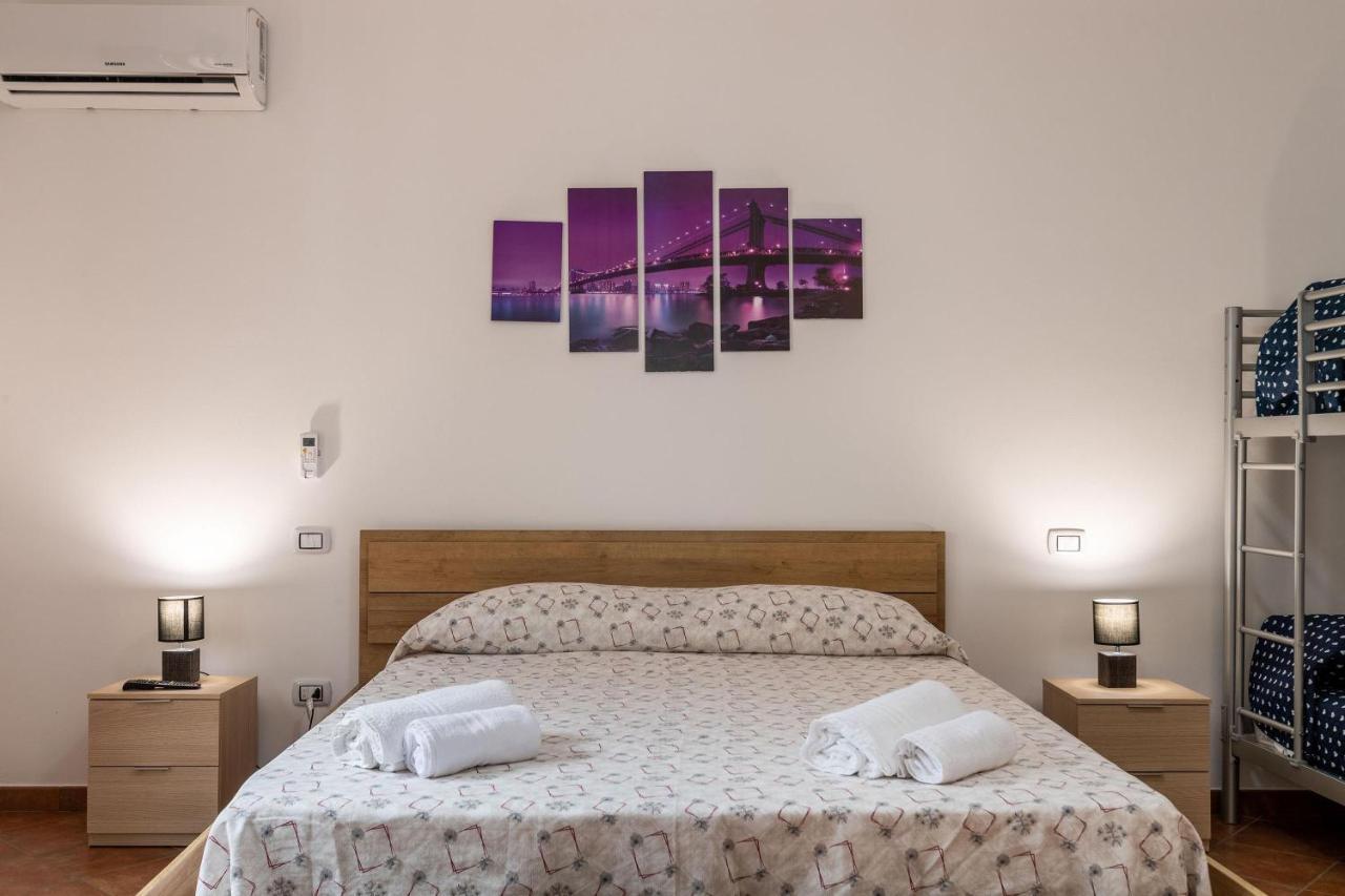 Alelida Villa Con Piscina Чинизи Екстериор снимка